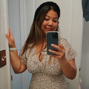 Meet your Posher, Monica